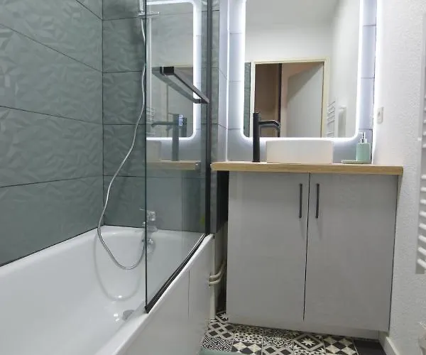 Appartement [le Bohème] T2-wifi-calme-parking *