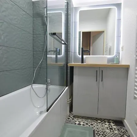 Apartament Le Boheme T2-wifi-calme-parking *