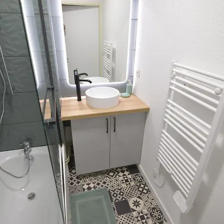 Apartament Le Boheme T2-wifi-calme-parking *