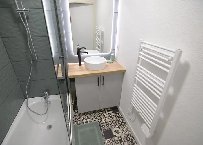 Apartment Le Boheme T2-wifi-calme-parking *